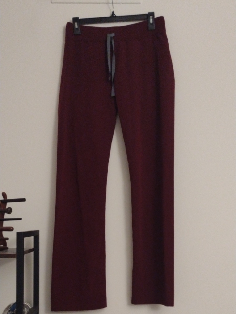 FIGS Scrub Pants Sz XS/T Tall Size Burgundy